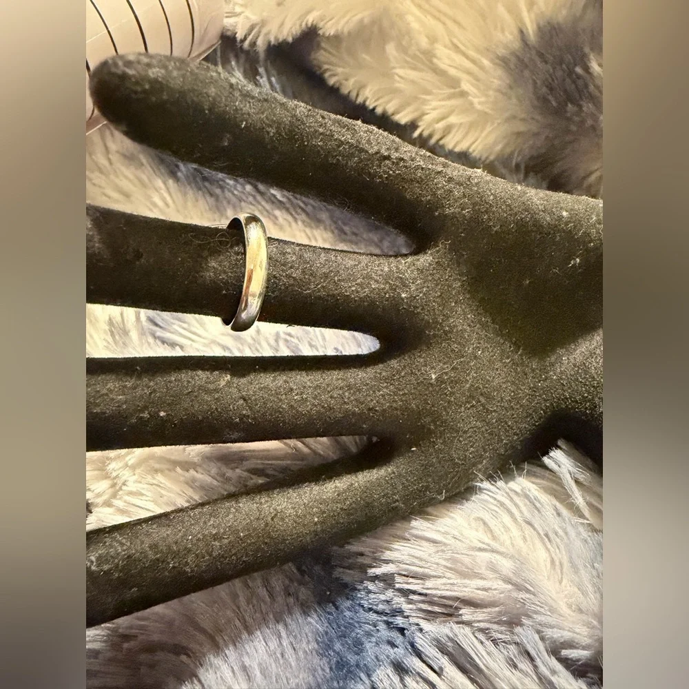 Sterling Silver Black Moon Stone Ring